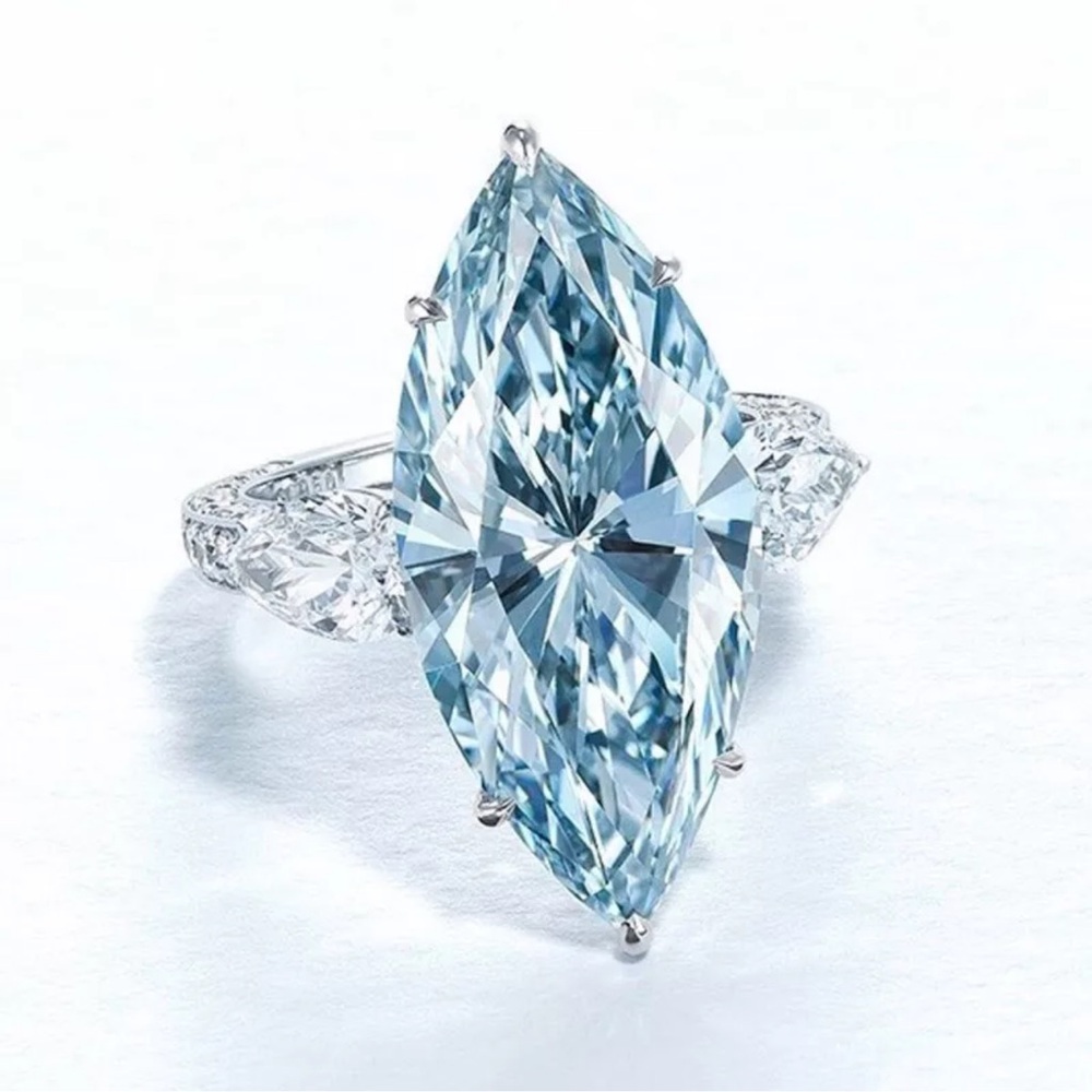 Ring - Picture 3 of 3